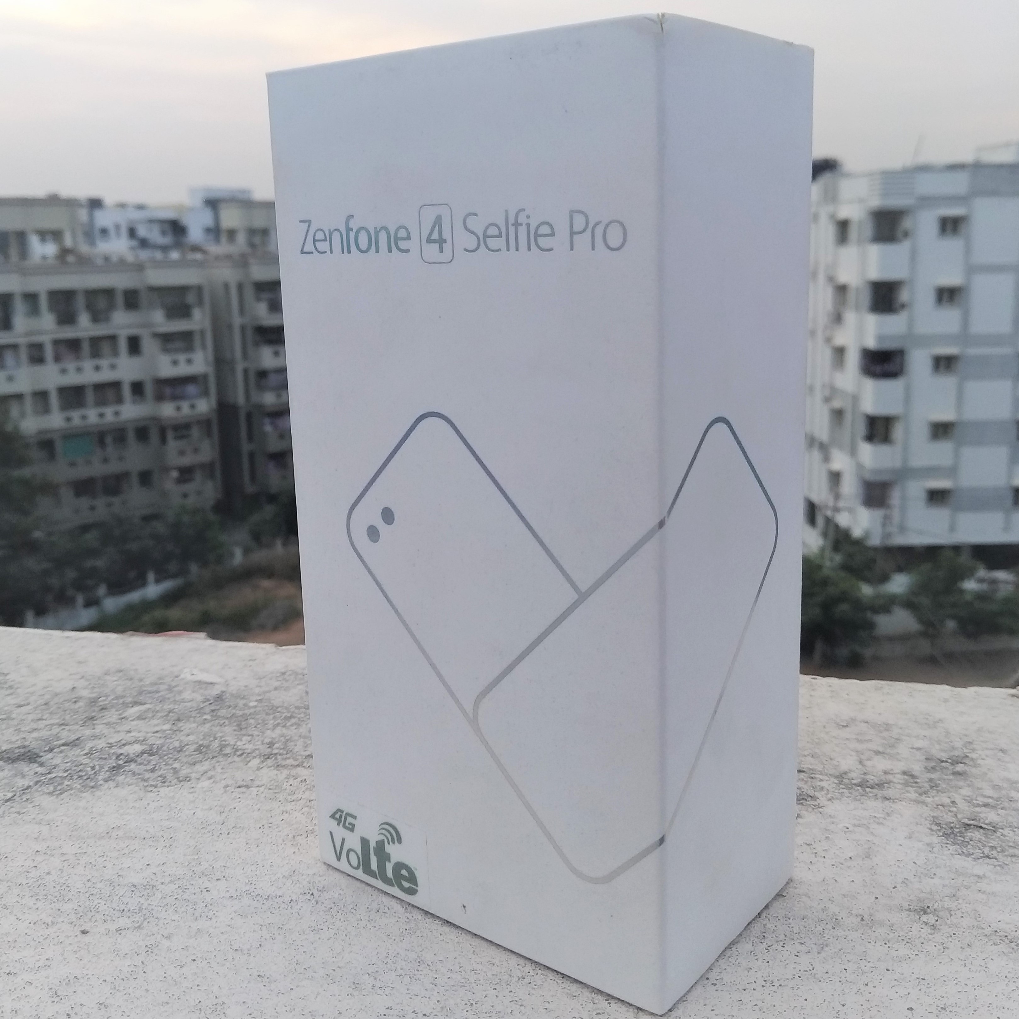 https://www.geekysplash.com/wp-content/uploads/2017/11/Asus-Zenfone-Selfie-Pro-Review-Unit
